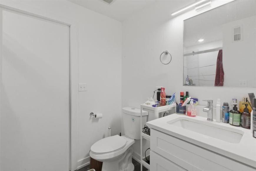 4937 N St Louis Avenue – photo 5