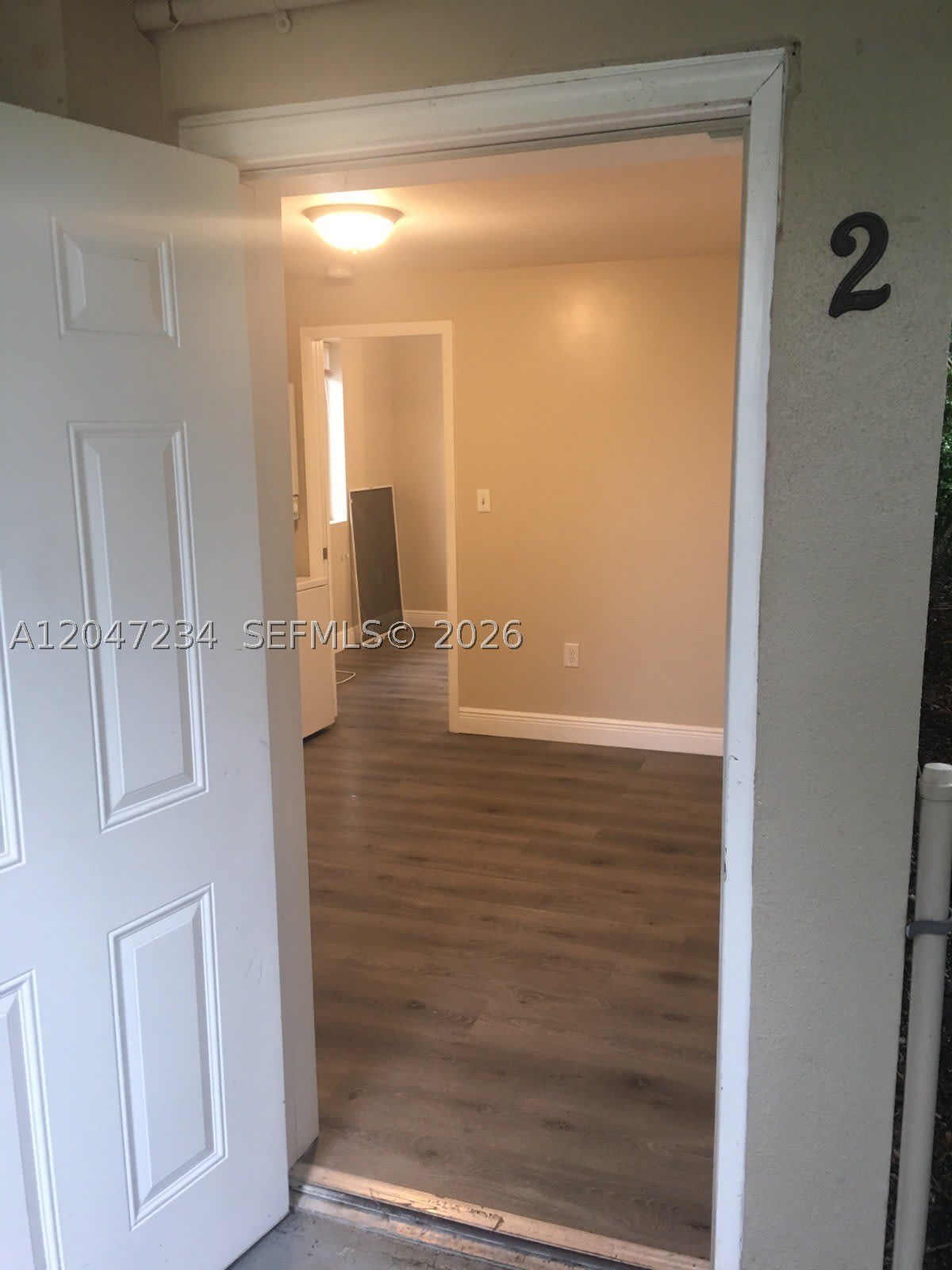 32 NE 169th St – photo 2