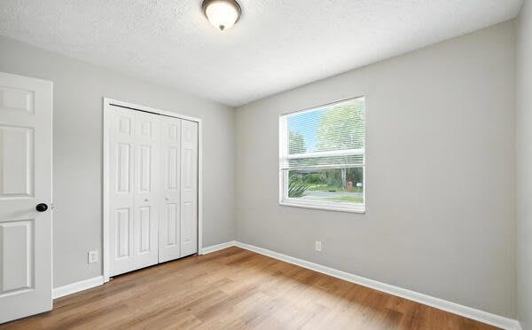 5125 Saginaw Ave – photo 4