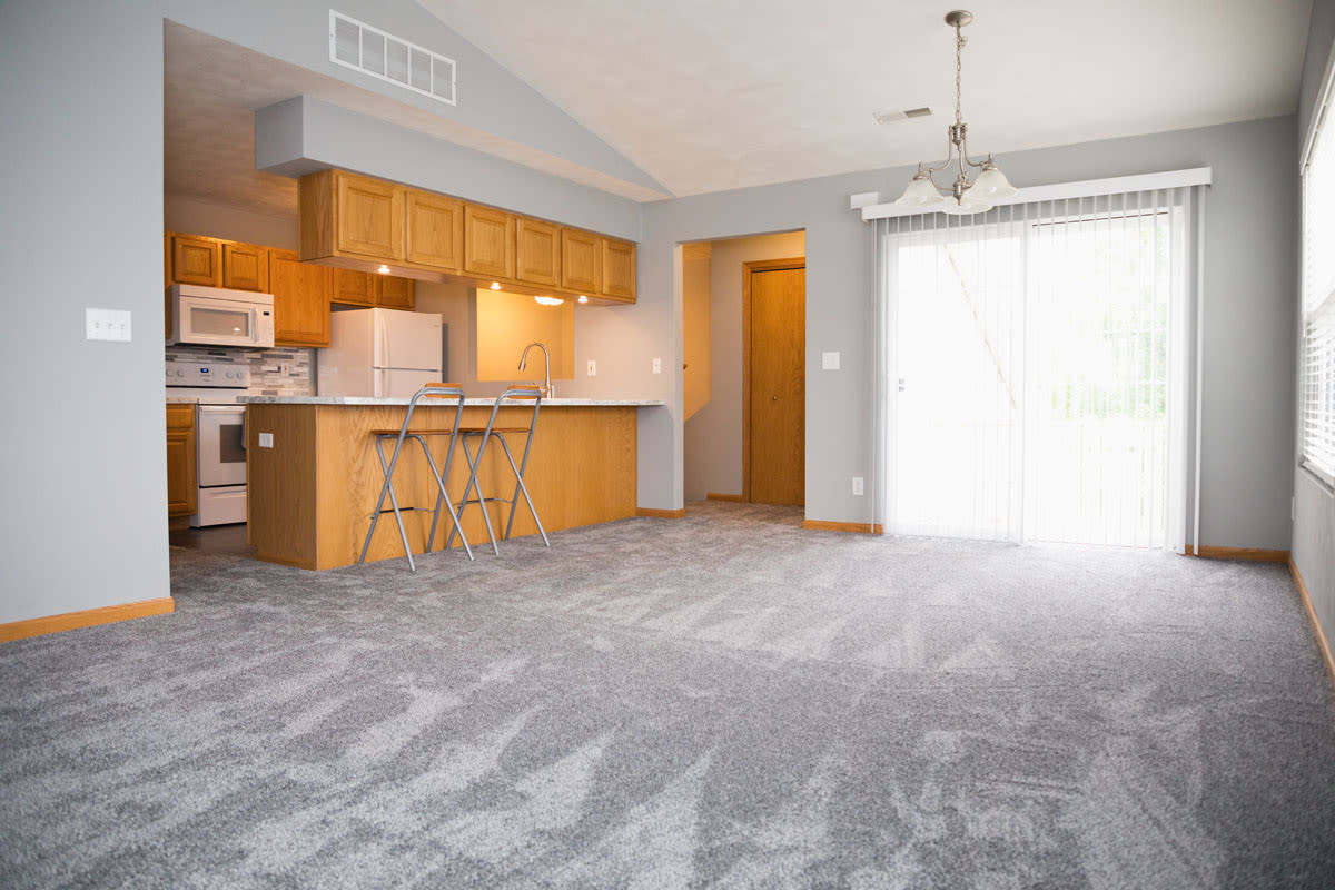 7964 Royal Oaks Rd – photo 5