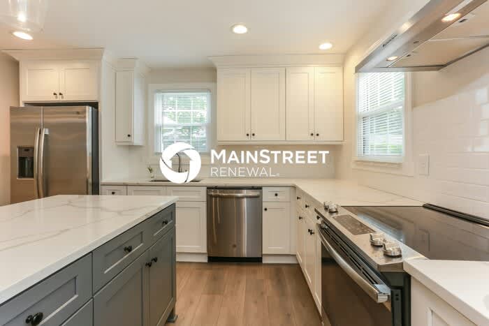 1252 Portland Avenue Southeast – photo 3