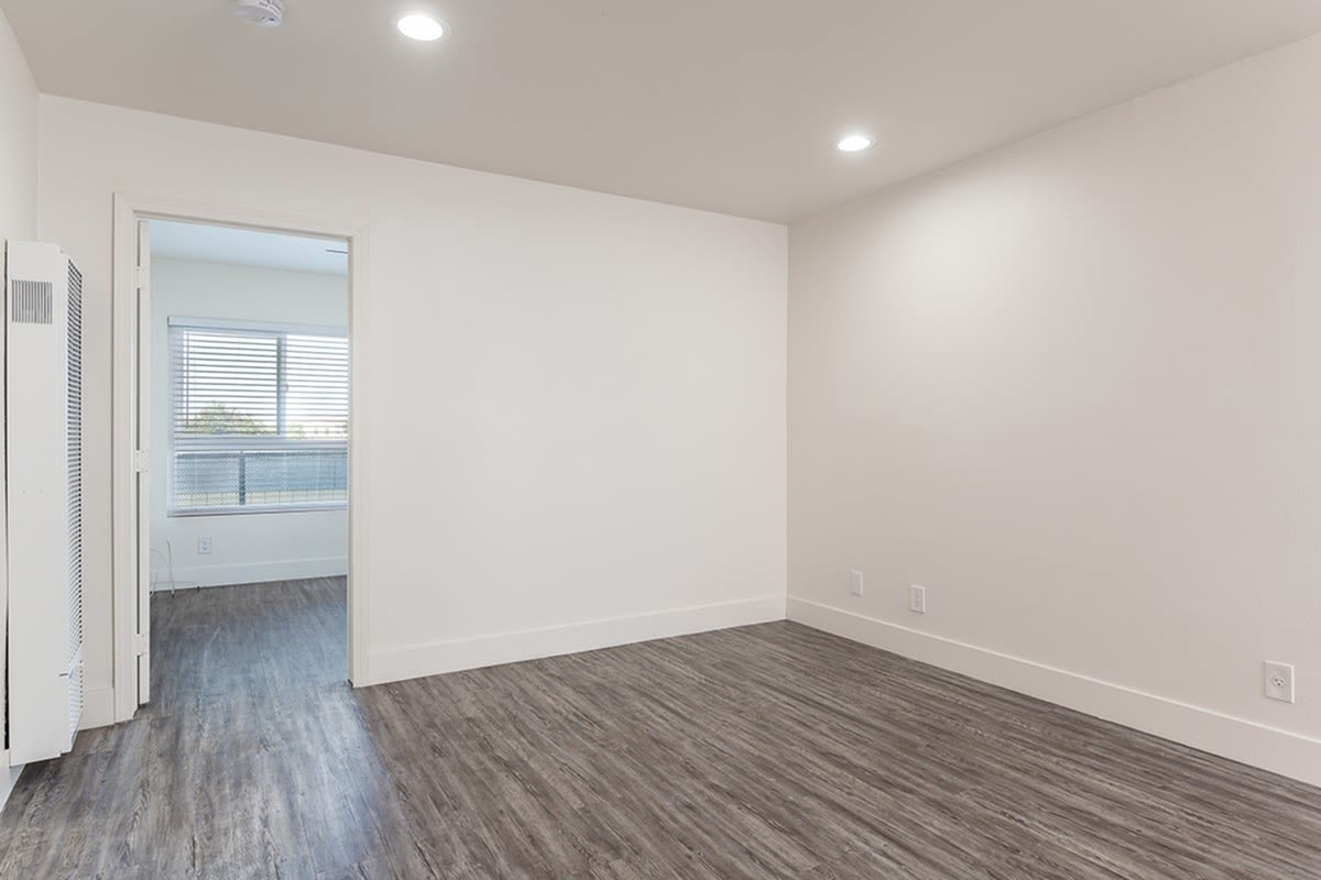 Laurel Pointe – photo 5