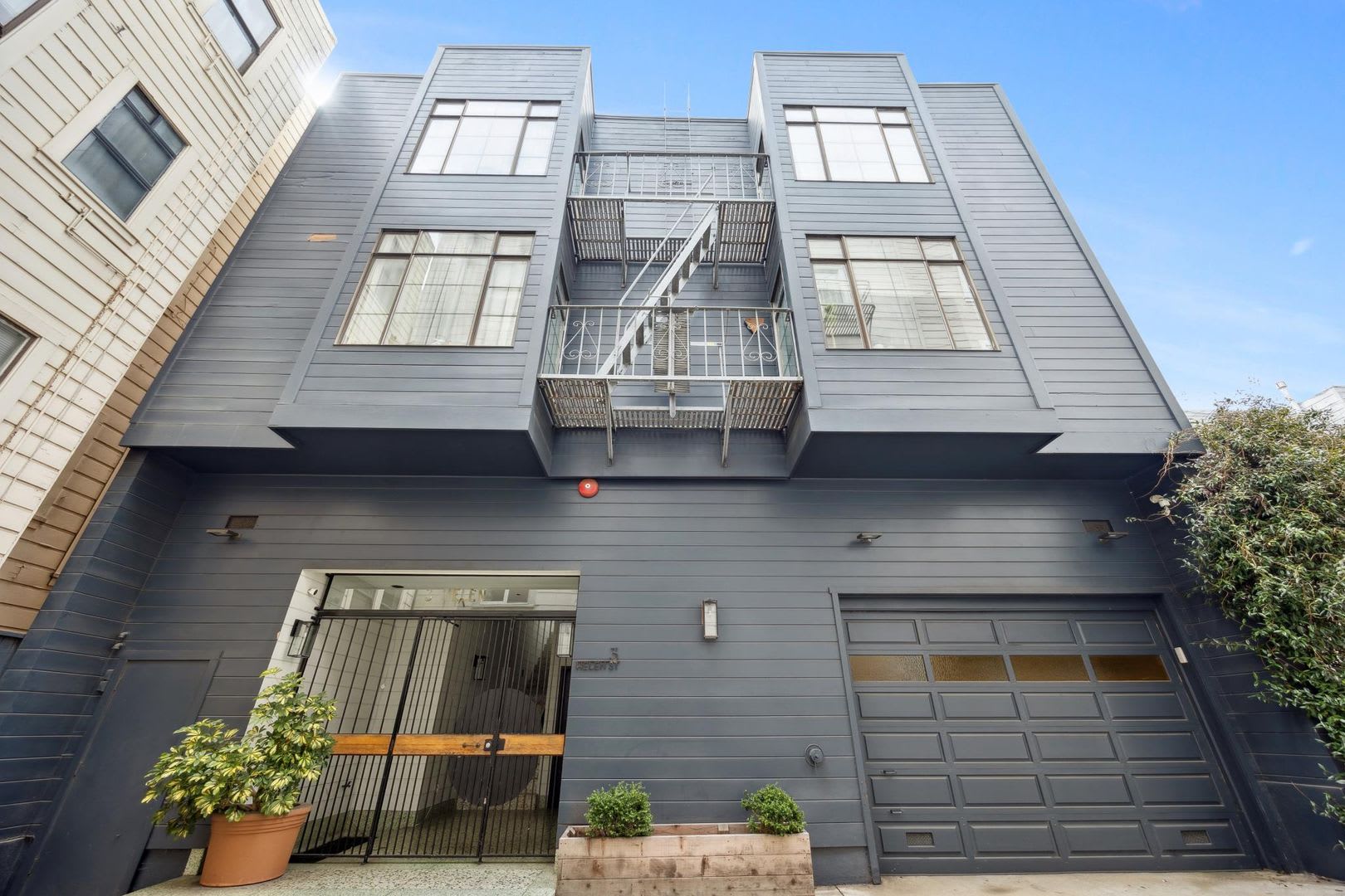 Nob Hill Townhome For Rent 11 500 Mo – photo 2
