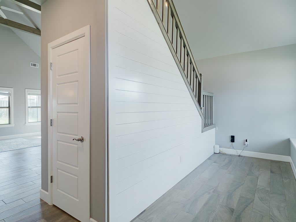 1421 Blue Moon Road – photo 4