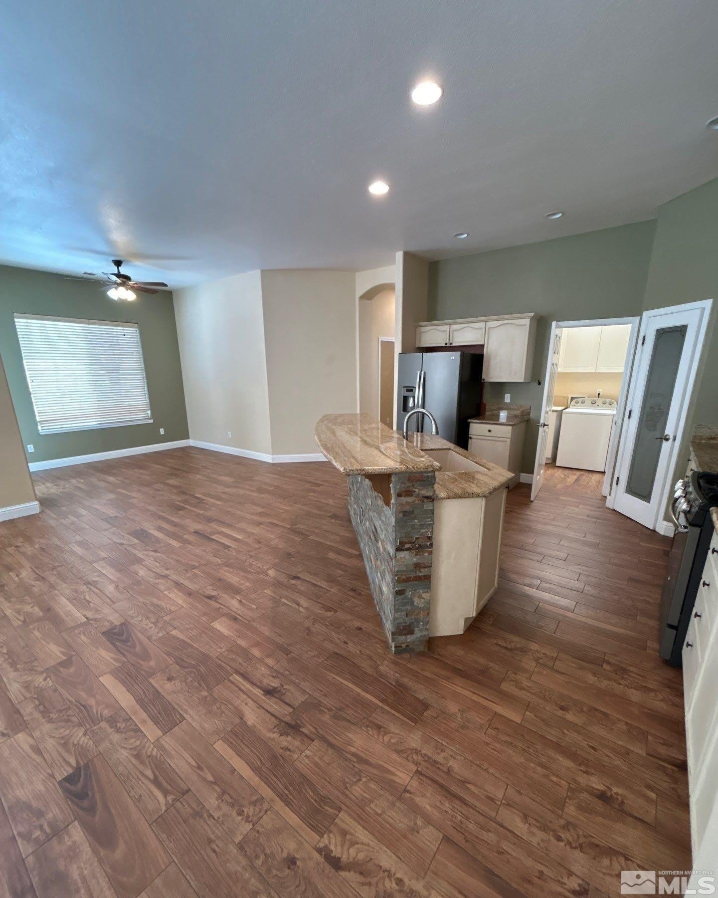 3744 Ulysses Court – photo 5