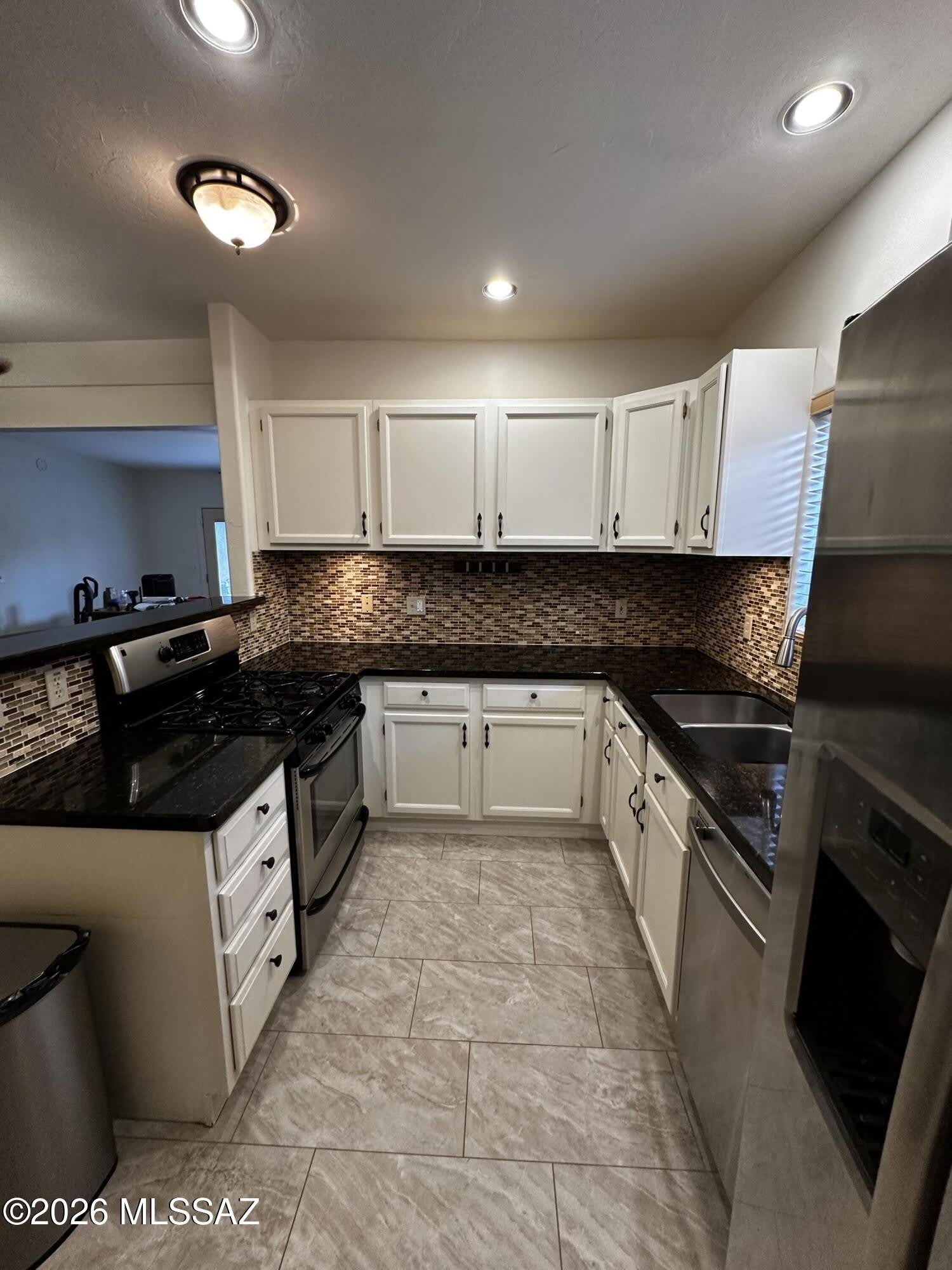 5836 E Lee Street – photo 5