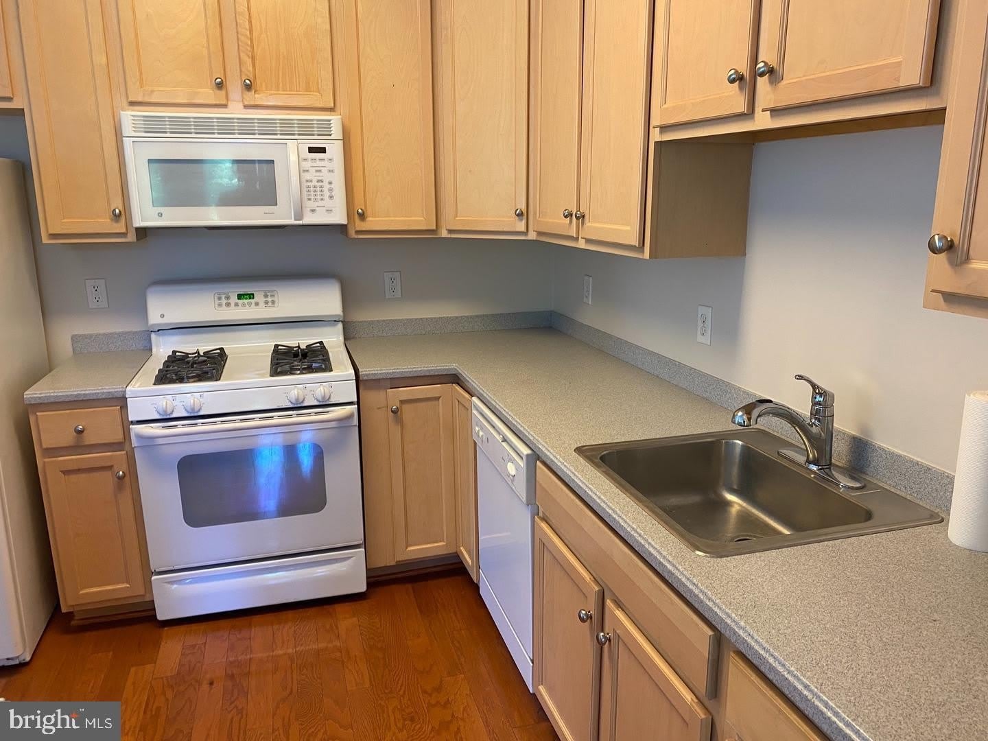 1641 LADUE Court – photo 5