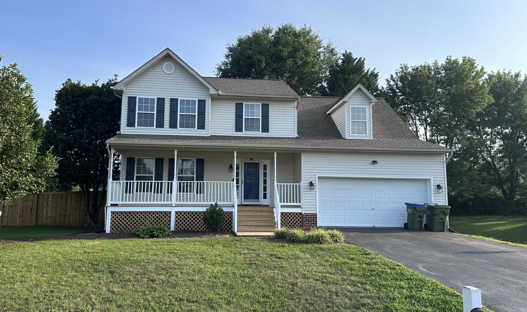 Fully Renovated Colonial – photo 1