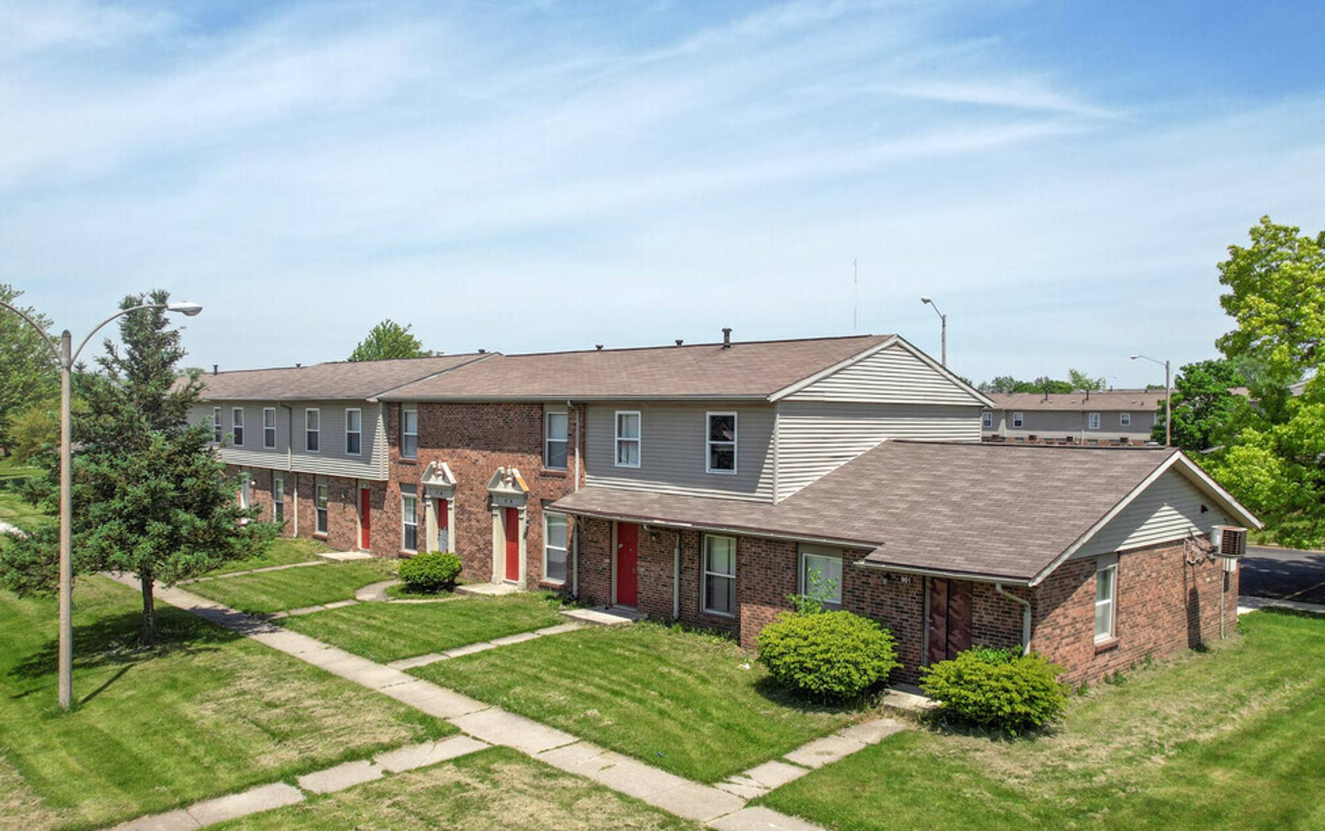 River Pointe Townhomes – photo 5