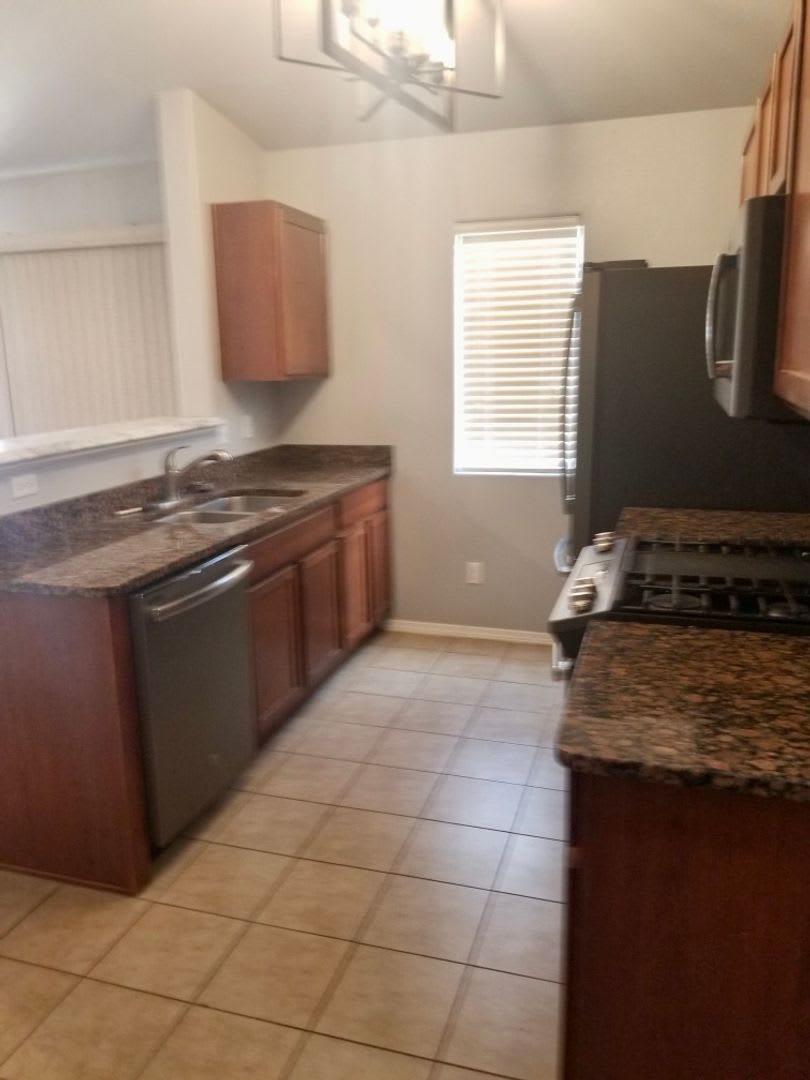 5095 Kensington Way – photo 3