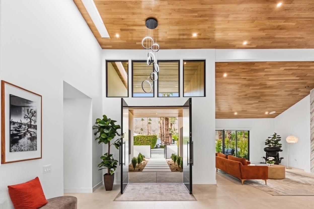 2040 S Chico Drive – photo 2
