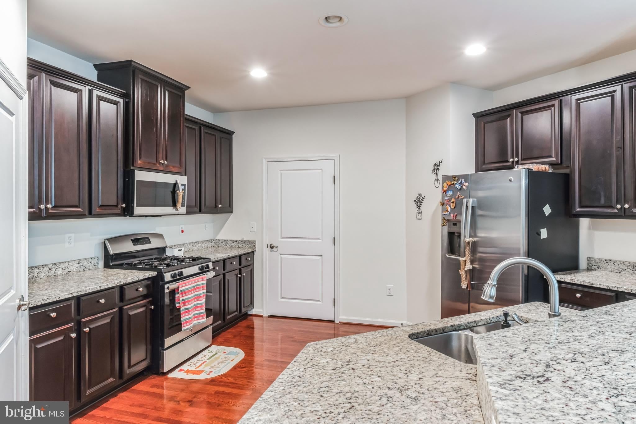 41673 Mcmonagle Square – photo 5