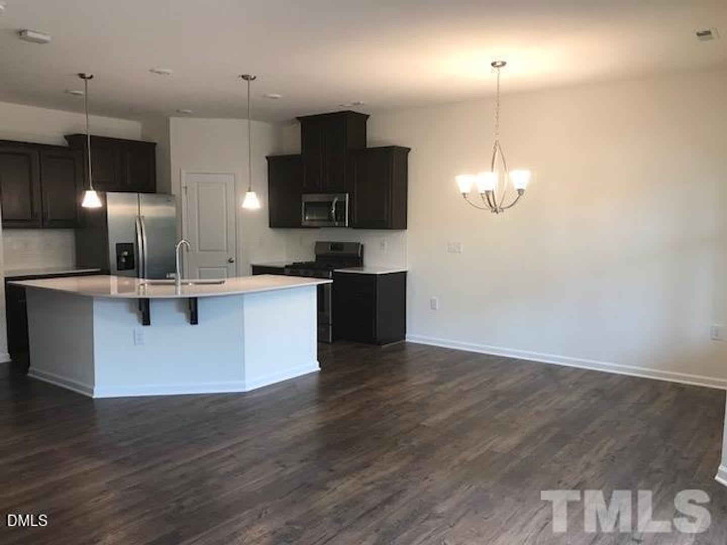 6039 Beale Loop – photo 5