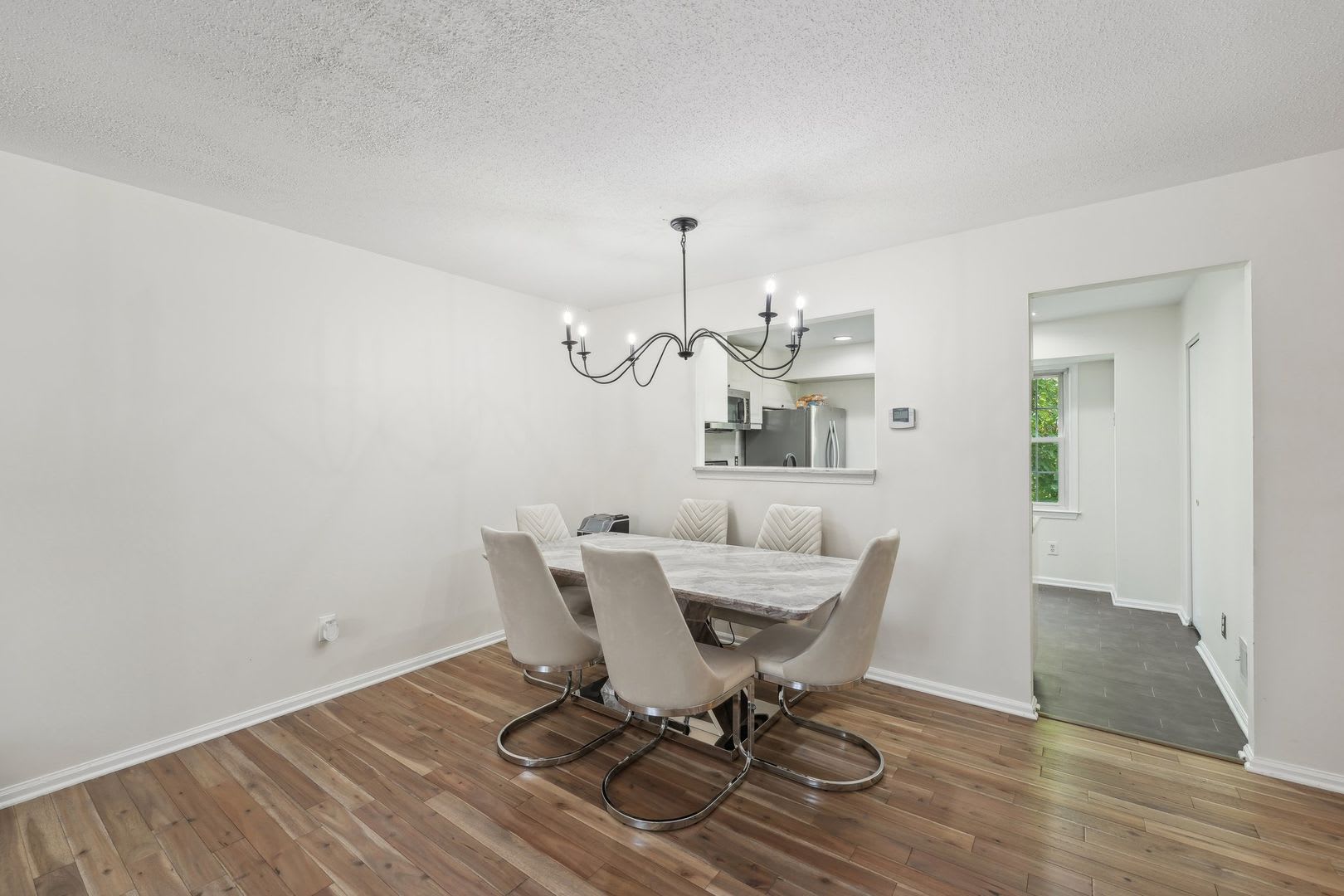 Welcome to 71 Fendall Avenue! – photo 4