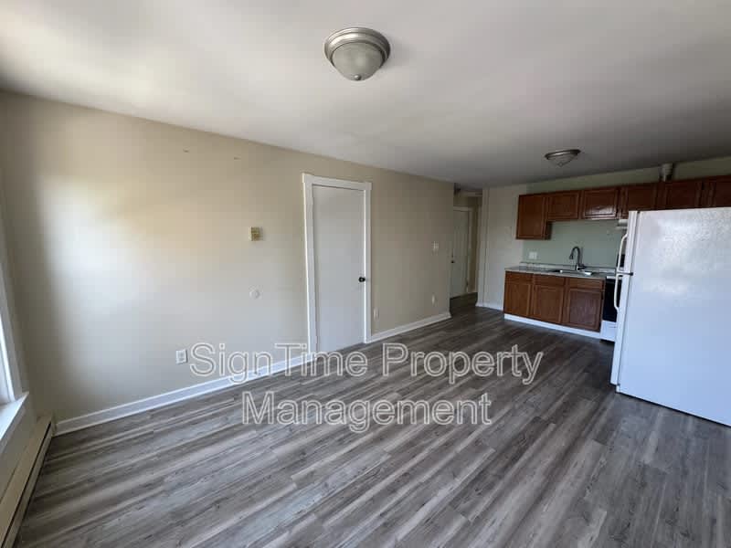 44 E Washington St – photo 2