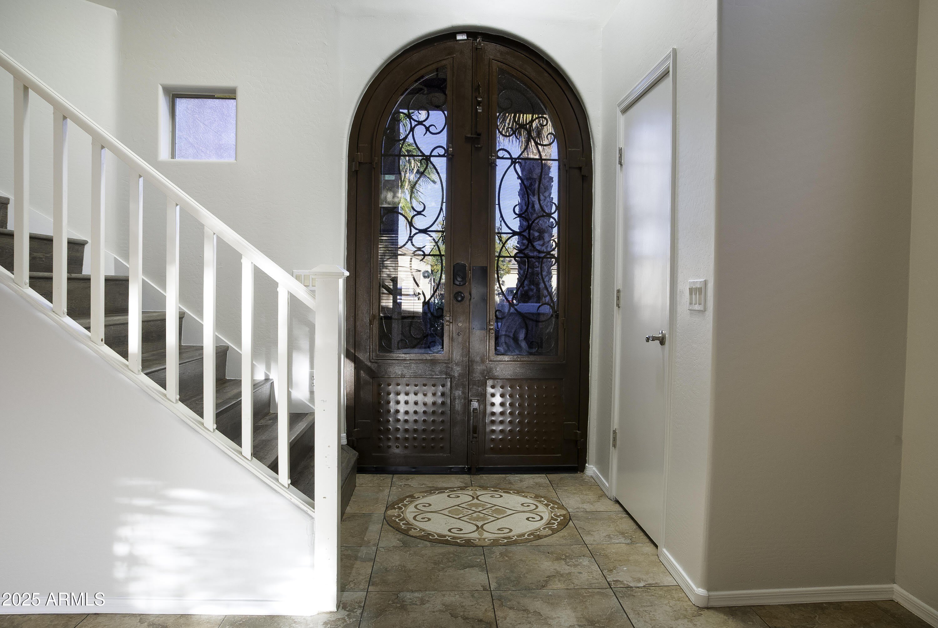 42275 W Calle Street – photo 2