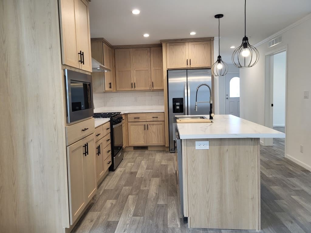 221 Little Peninsula Rd – photo 2