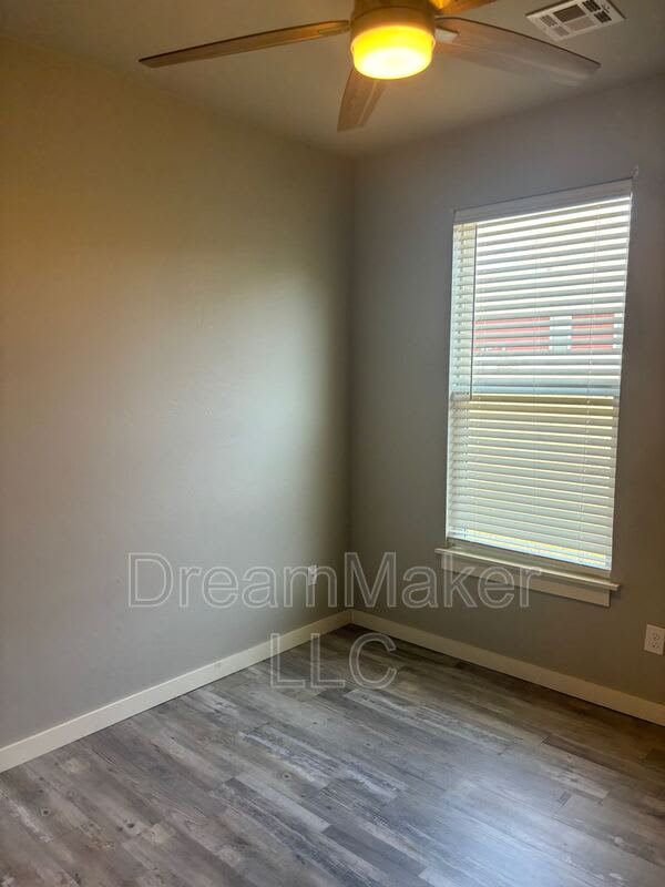 3010 SE 34th Street – photo 5