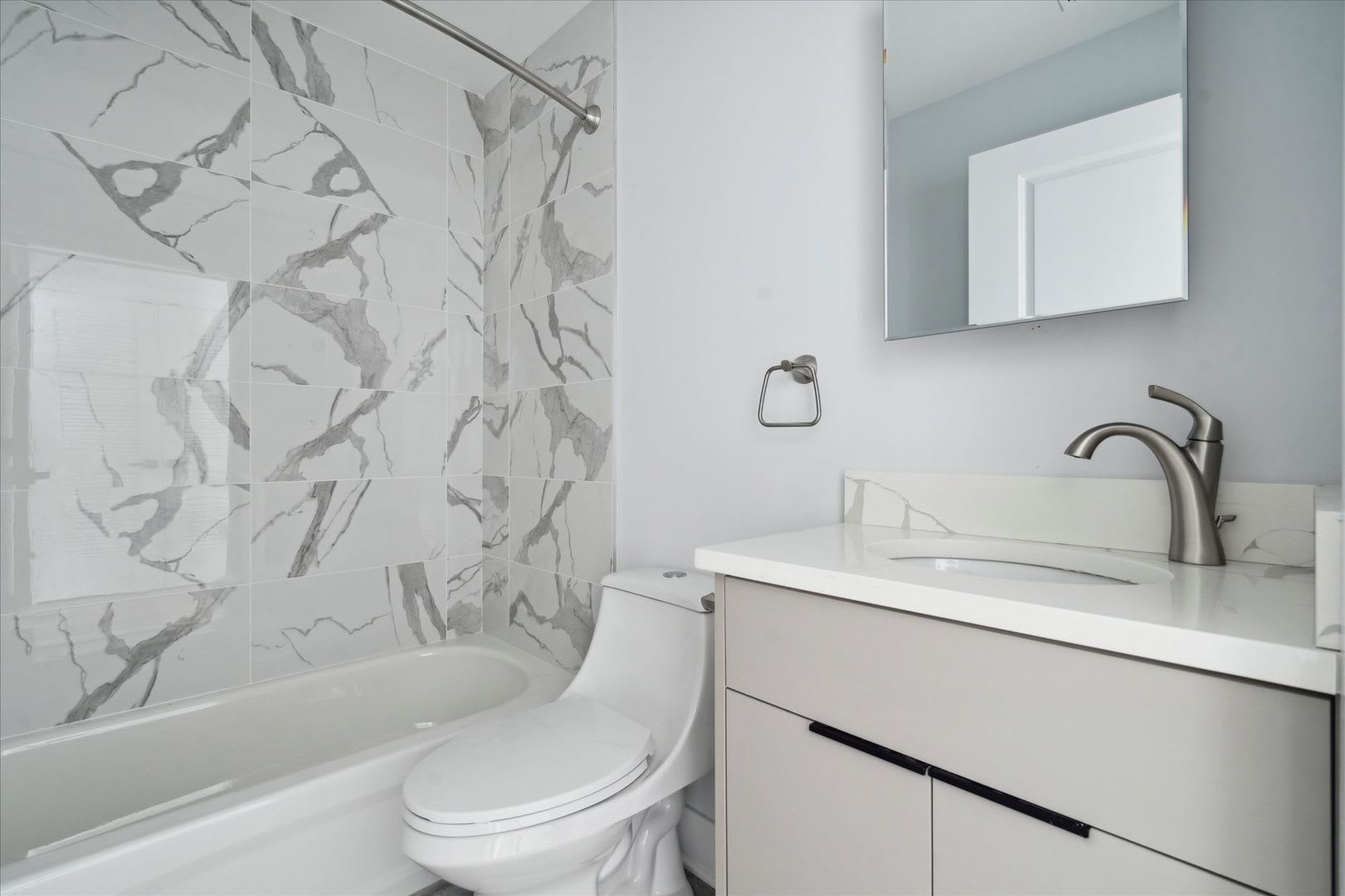 748 N 40th ST Philadelphia, PA 19104 – photo 4