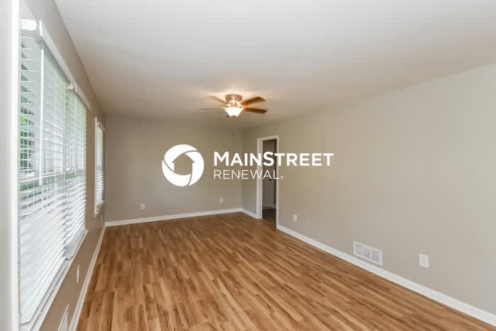 2350 Shancey Lane – photo 5
