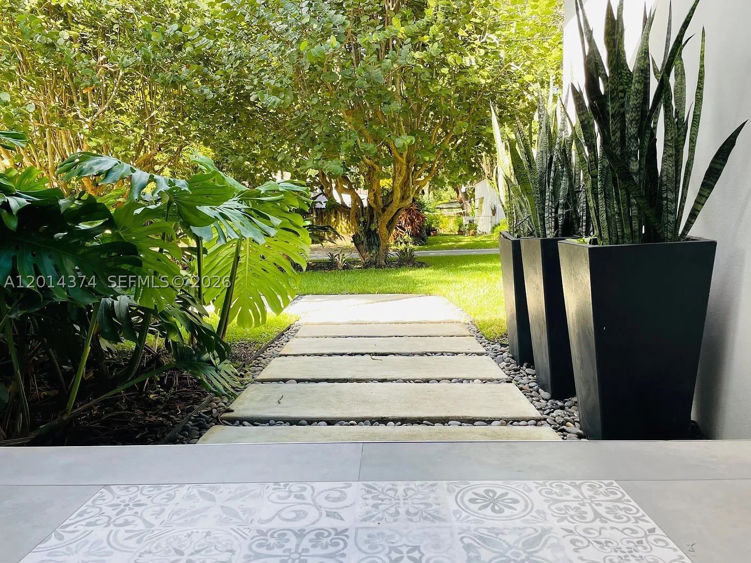 336 Ne 85 – photo 2