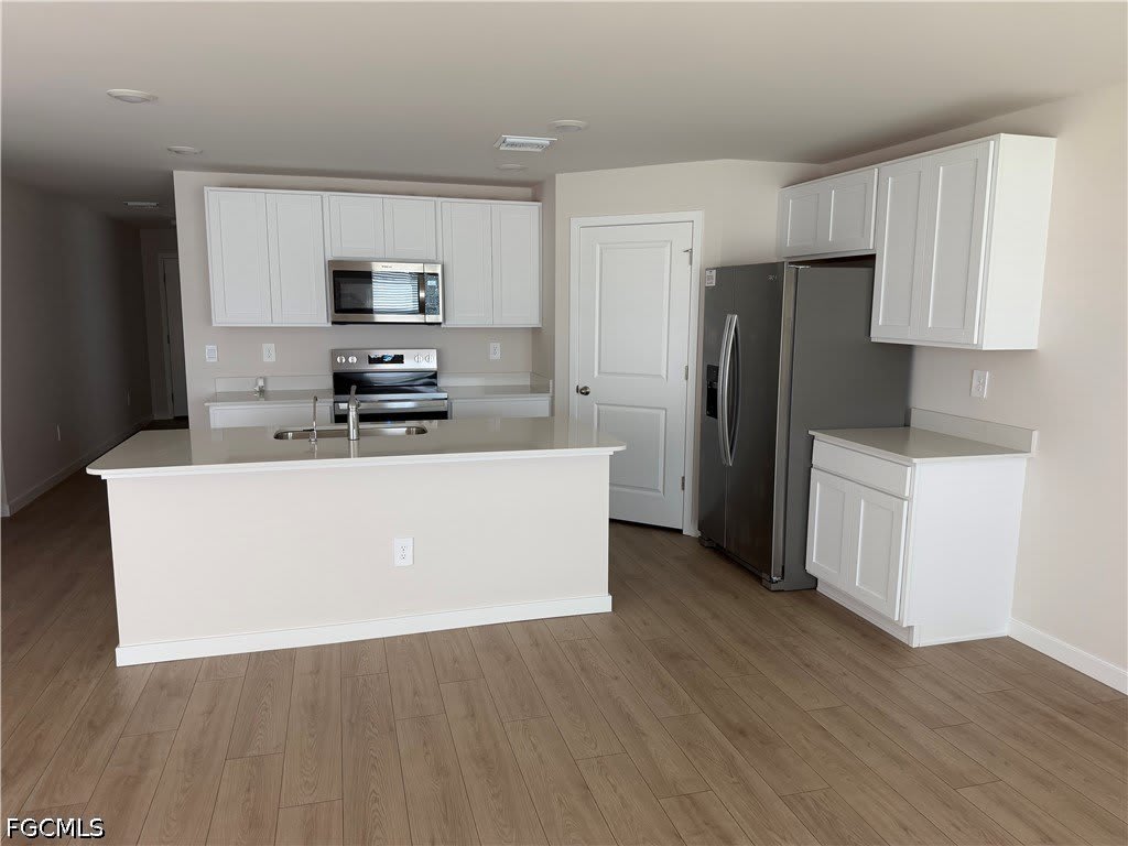1106 NE 39th Terrace – photo 3