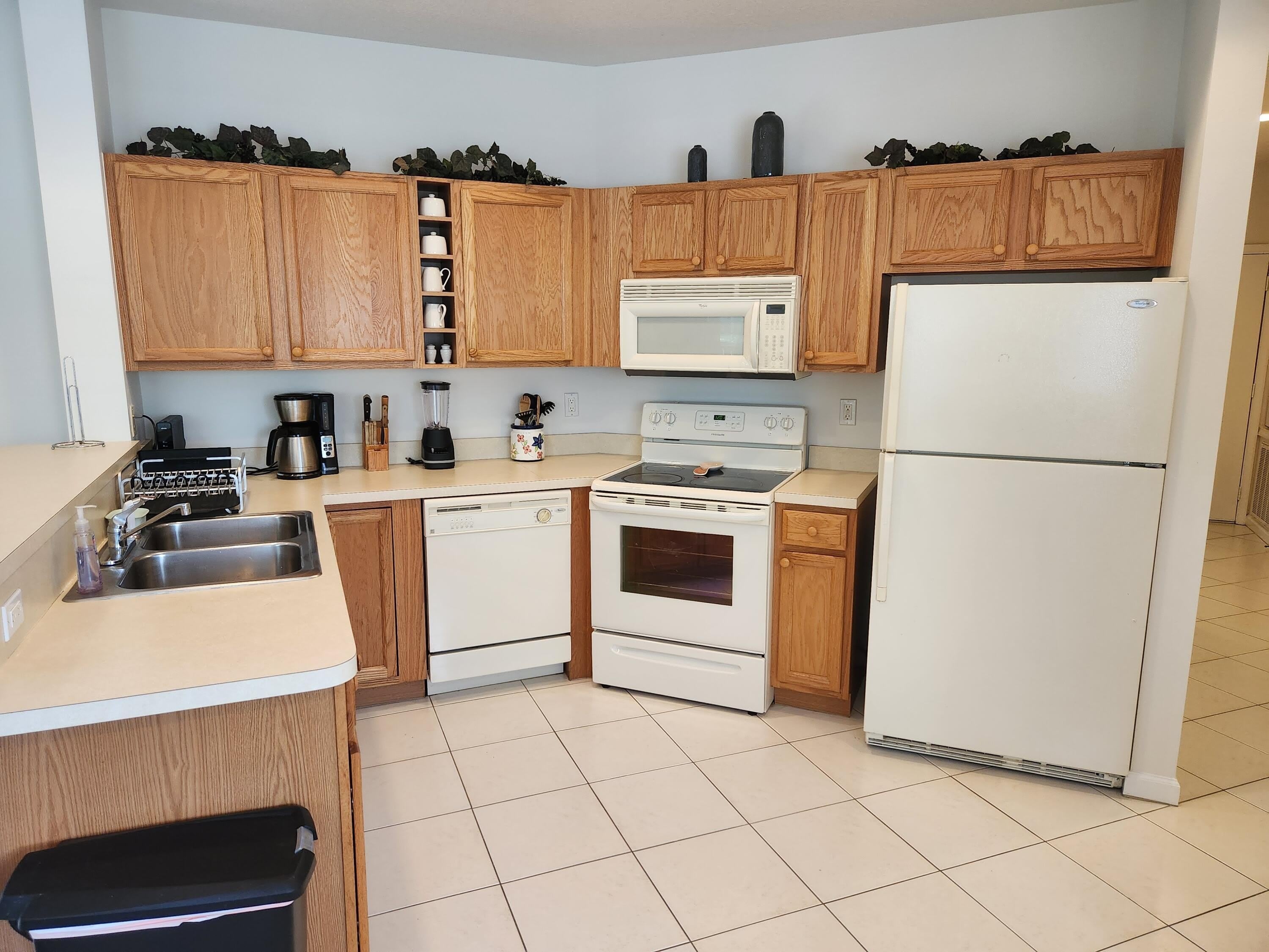 8913 Sandshot Court – photo 5