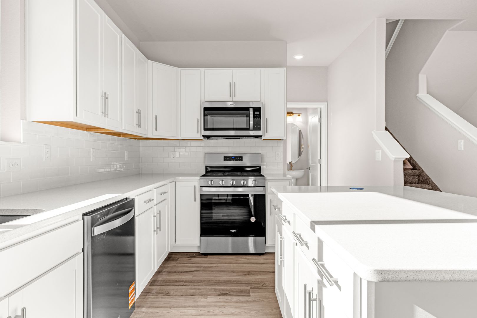 Luxury Townhome with Stunning Mountain Views – photo 3