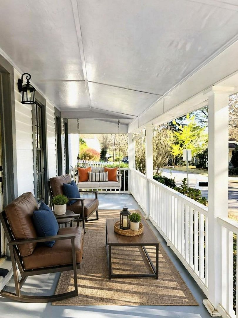 Beautifully Renovated Turn Of The Century Historic Home Located Two Blocks From Madison Square – photo 1