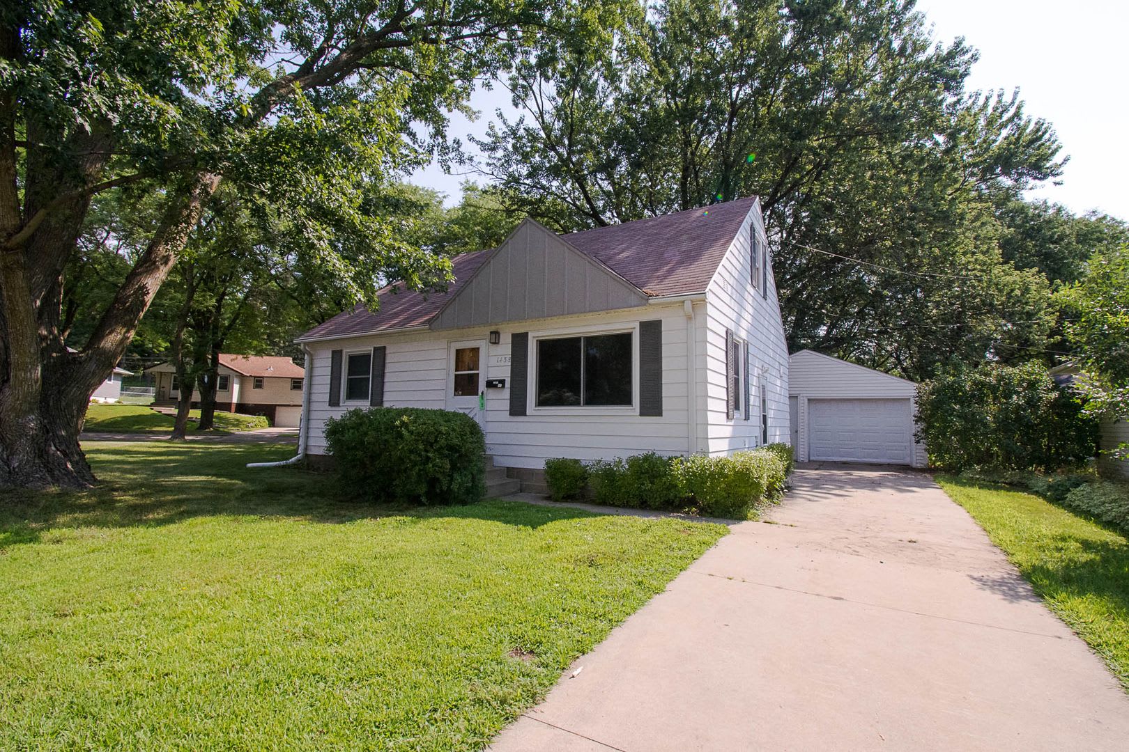 3BR Home on Large Corner Lot – NW Rochester – photo 1