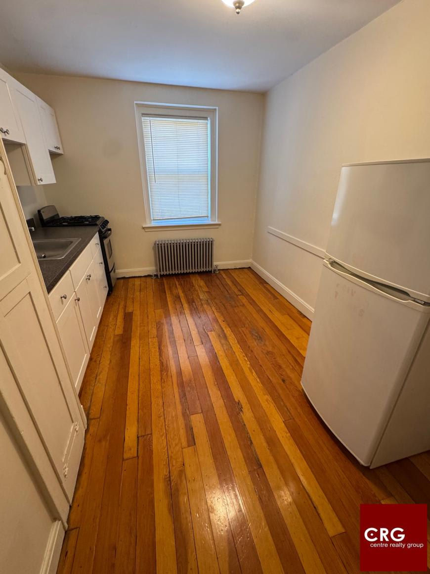 73 CENTRAL St. – photo 5