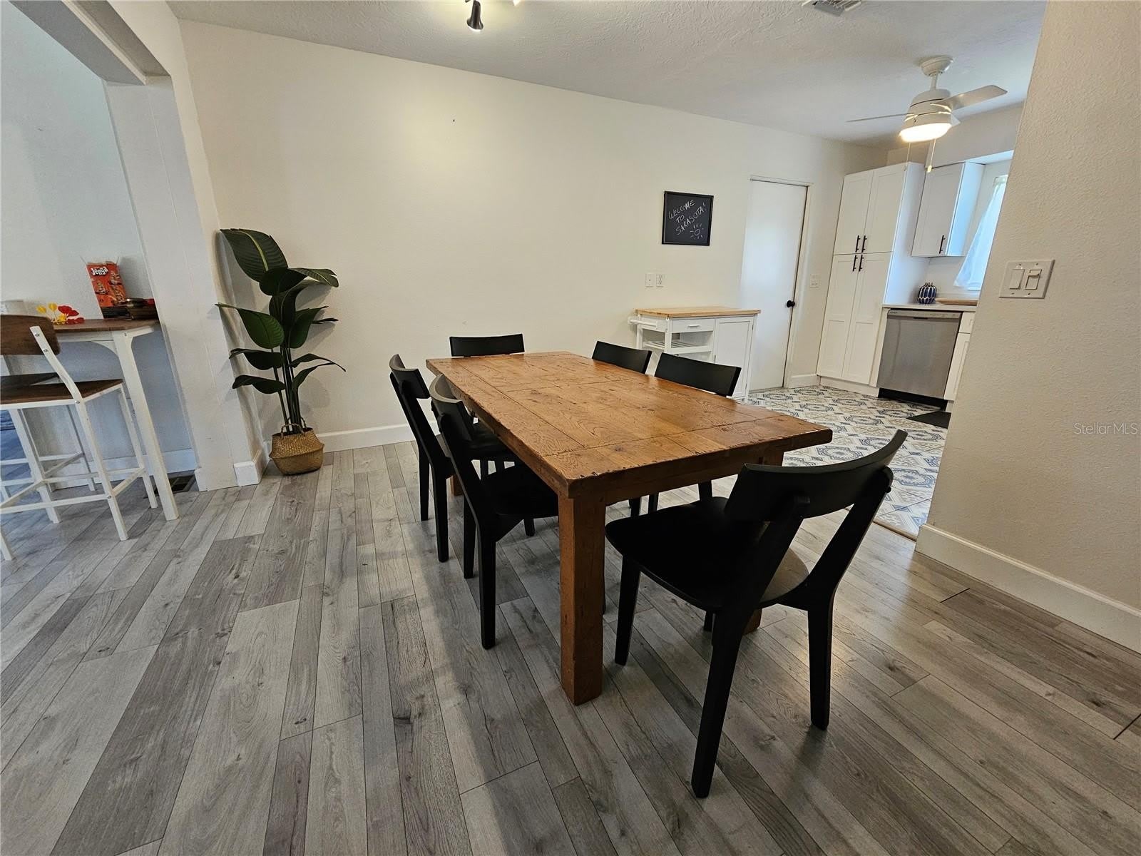6442 Colonial Drive – photo 3