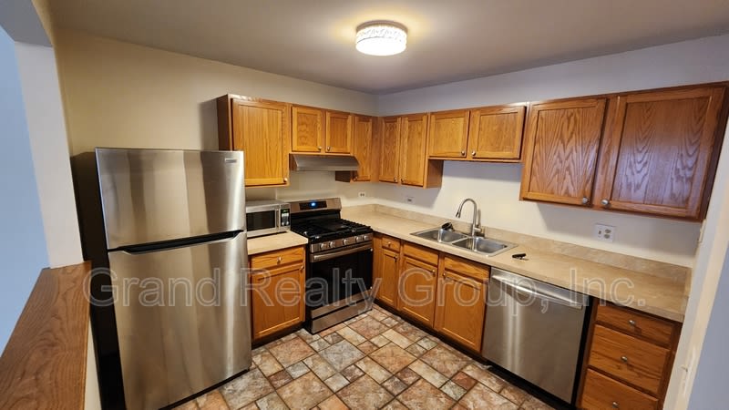 277 West Treehouse Ln – photo 5