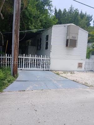 13621 NE 25th Ave – photo 2