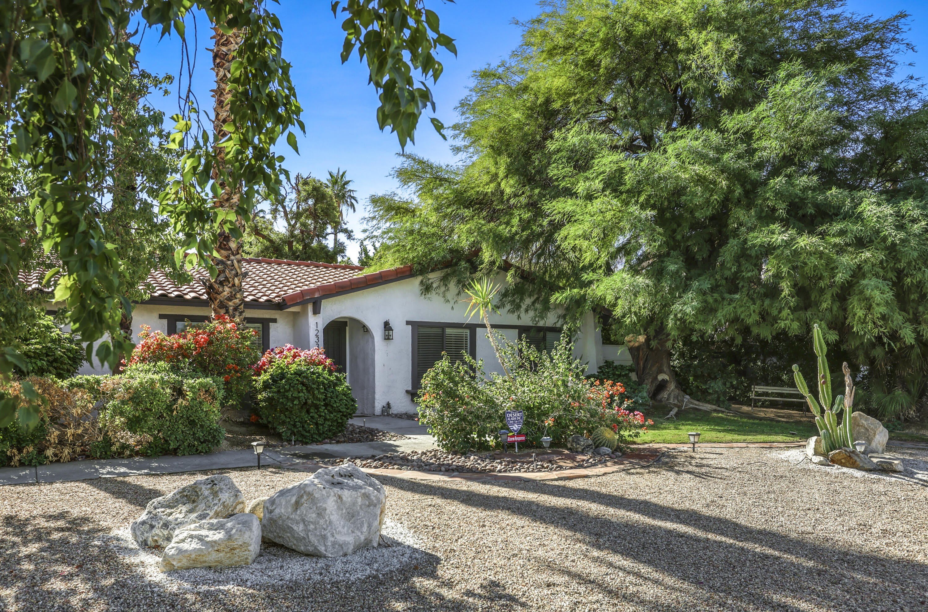 1233 E Via Escuela – photo 1