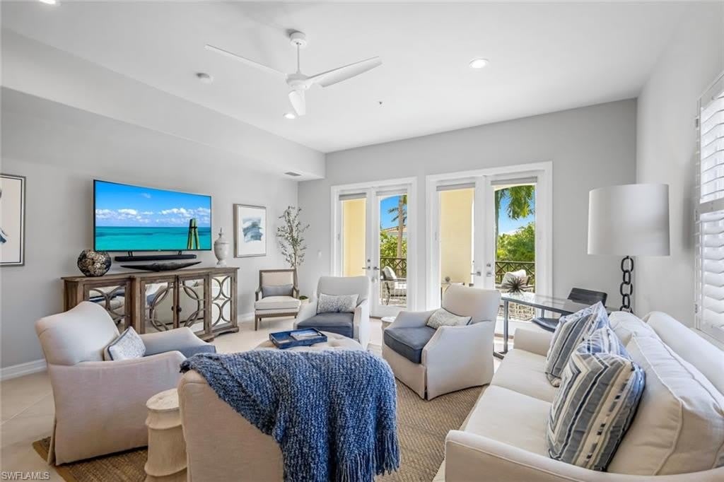 2851 Tiburon Blvd E – photo 5