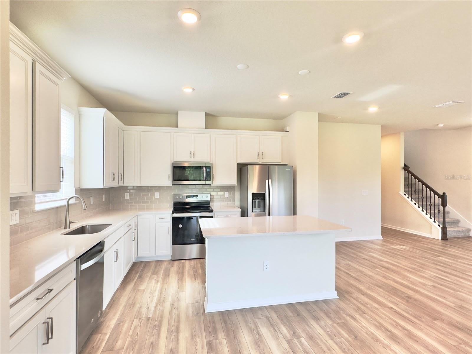17431 SAW PALMETTO Avenue – photo 5