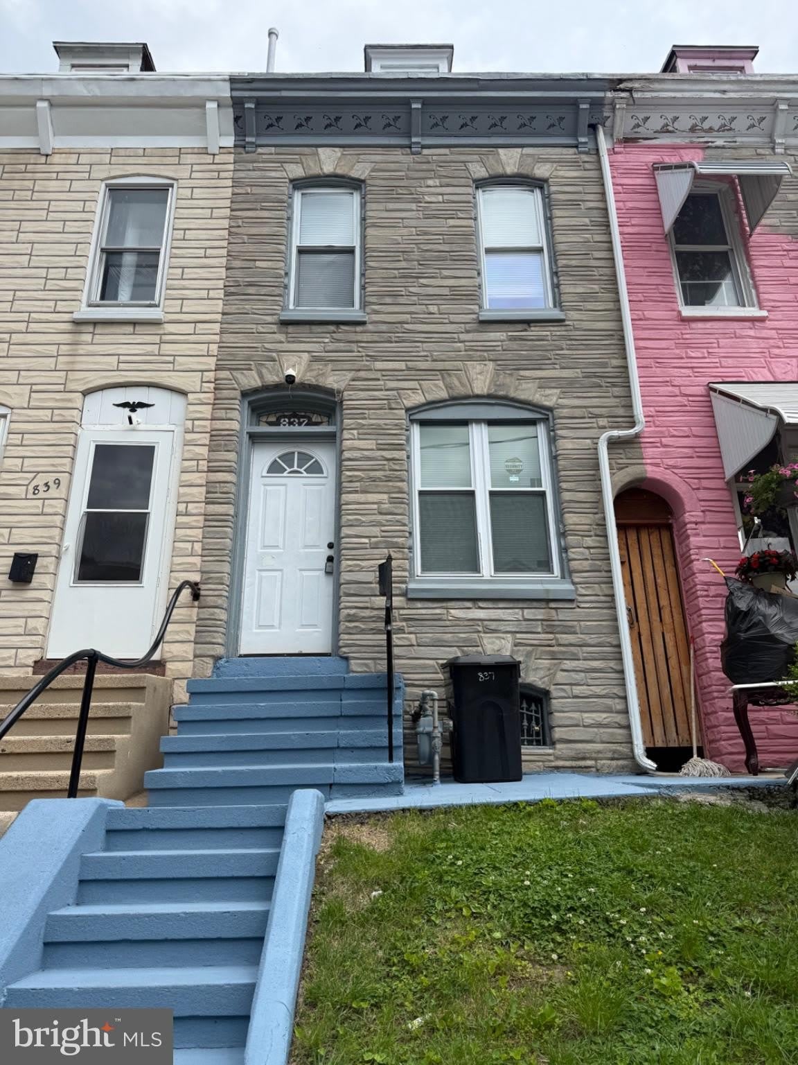 837 LOCUST Street – photo 1