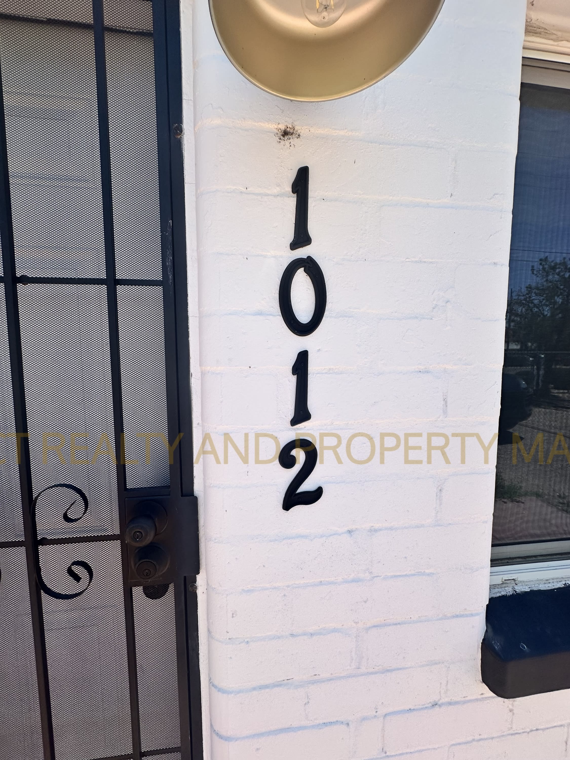 1012 N Grande Ave – photo 3