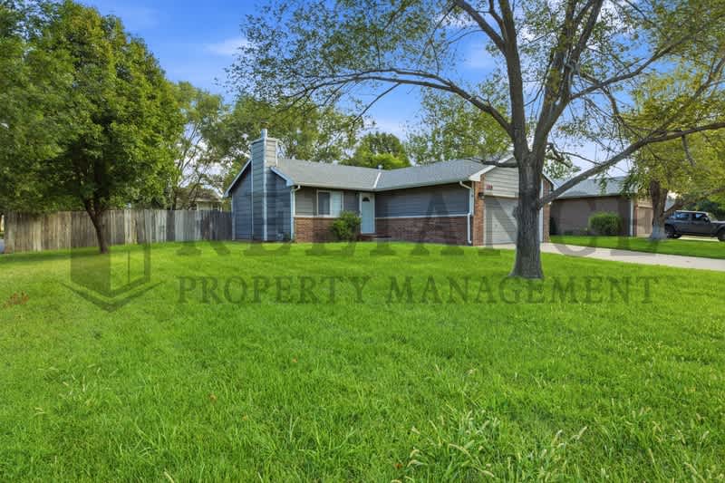 2770 North Parkridge Court – photo 2
