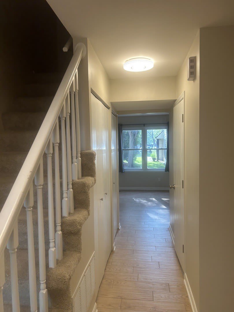 2464 Devonshire Court – photo 3