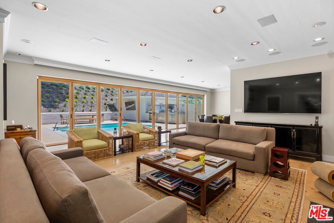 10630 Somma Way – photo 4