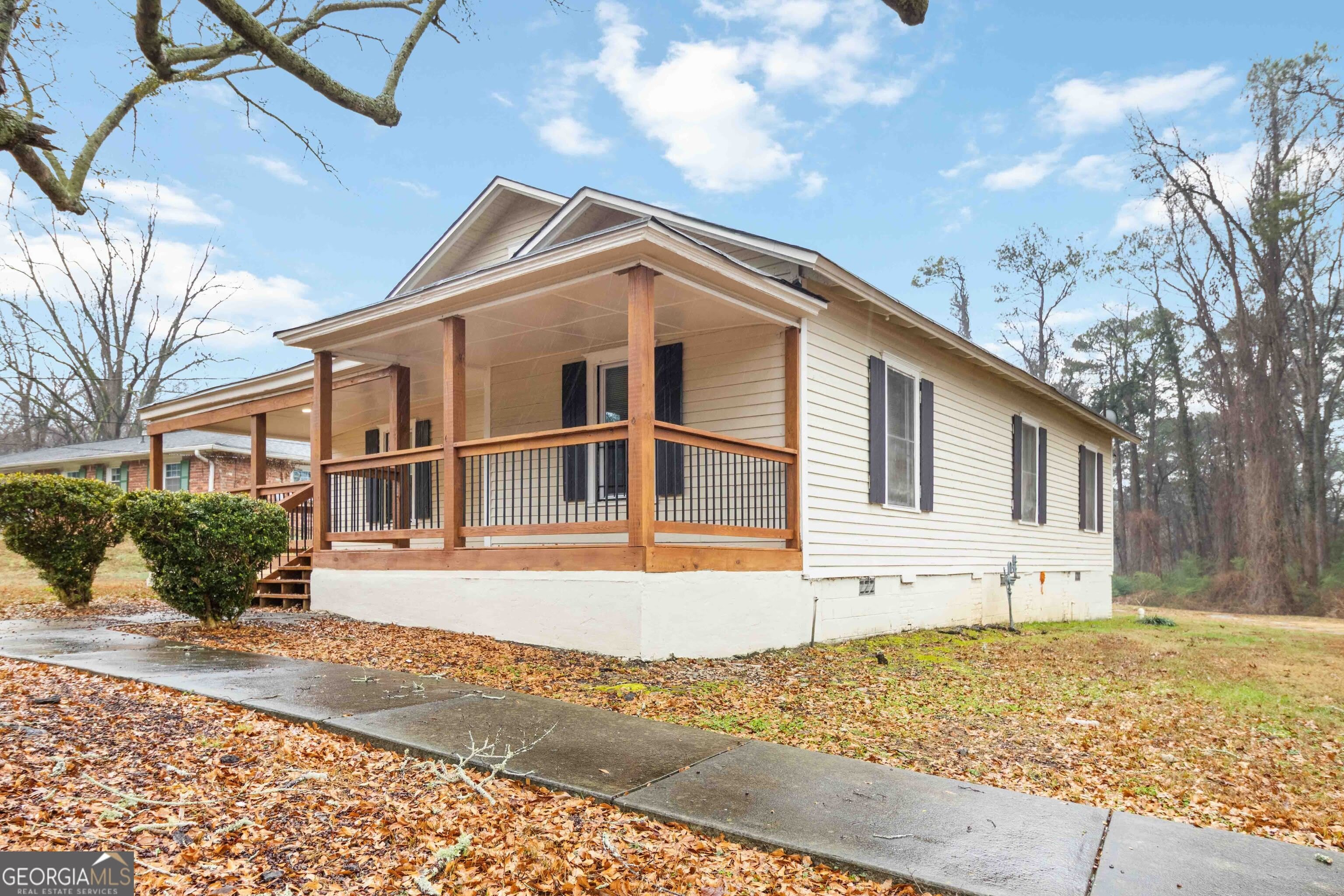 2141 Fairburn Road SW – photo 5