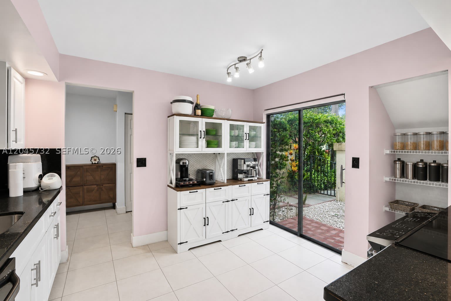 7758 La Mirada Dr – photo 4