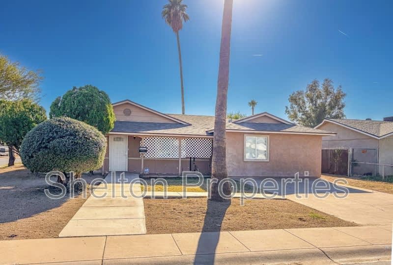 6301 W Earll Dr – photo 1