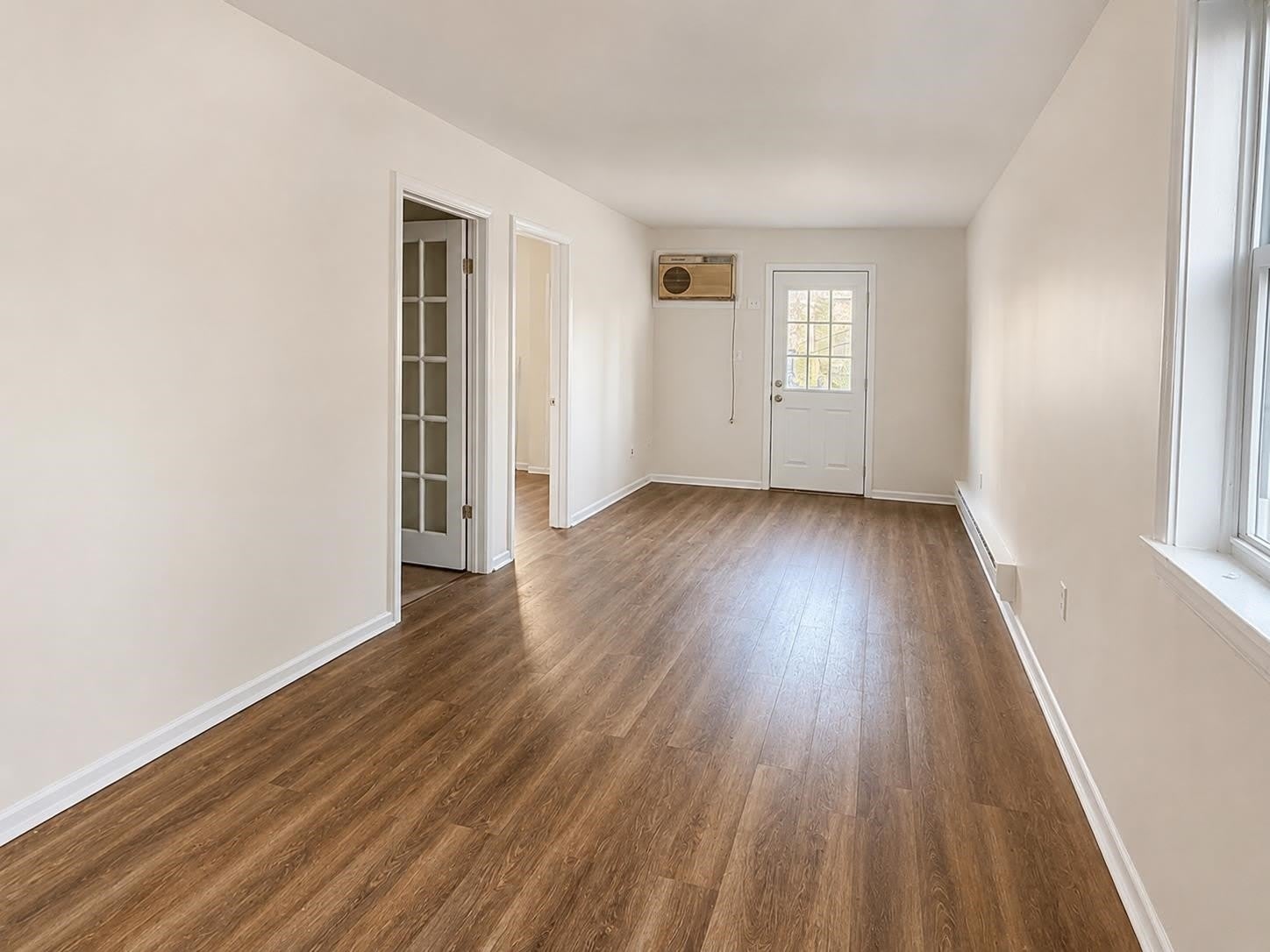 920 BROADWAY – photo 2