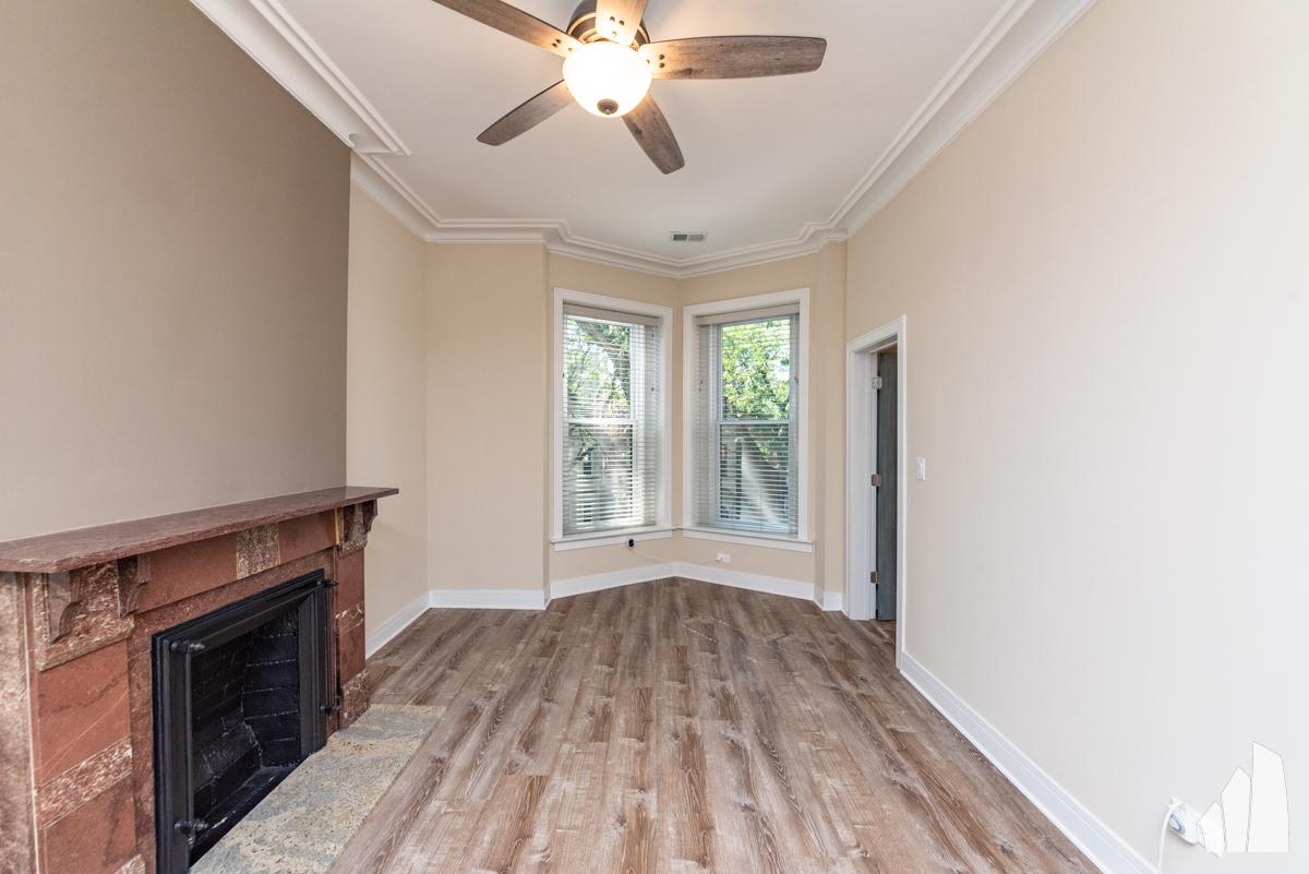 1446 W Lexington, Unit 2 – photo 4
