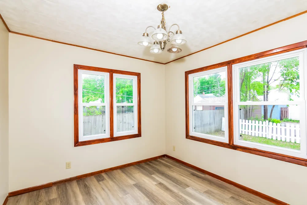 3728 Noble Ave N – photo 4