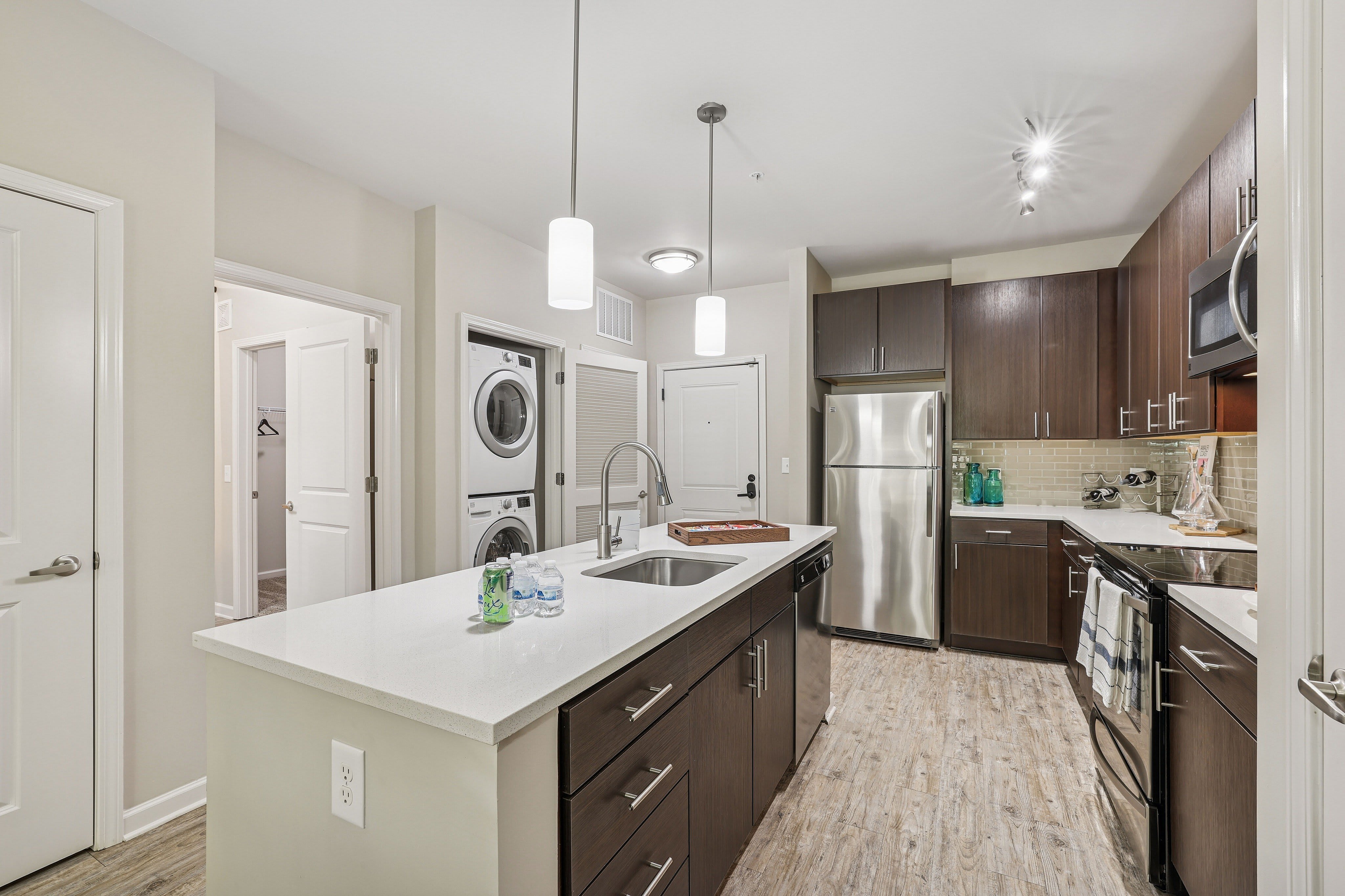 Blaine Buckhead West – photo 1