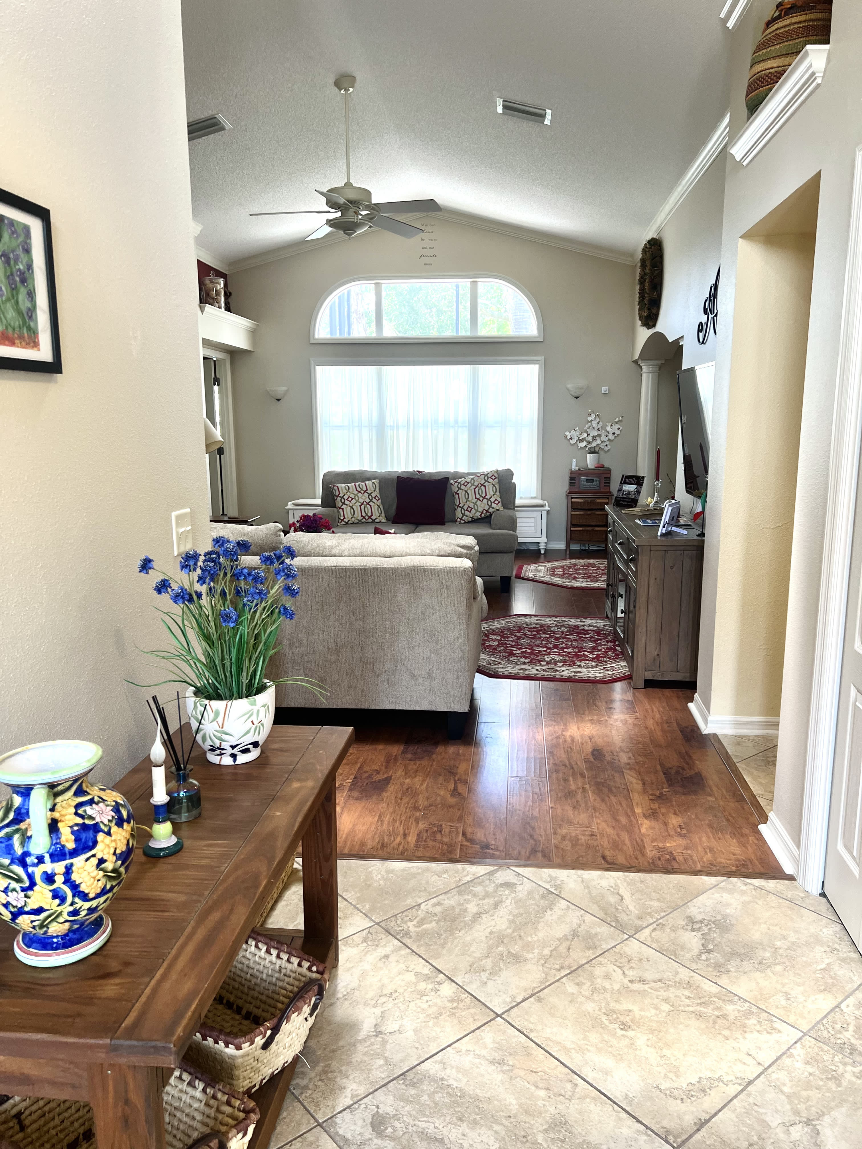 565 Brighton Dr – photo 4